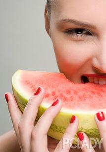 解析吃瓜的女的,吃瓜群众的女性视角