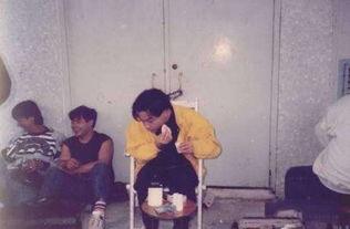 明星片场吃饭图集,片场美食瞬间大盘点